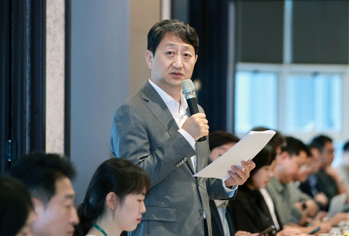 안덕근 산업부 장관이 기자간담회를 갖고 있다. 연합뉴스